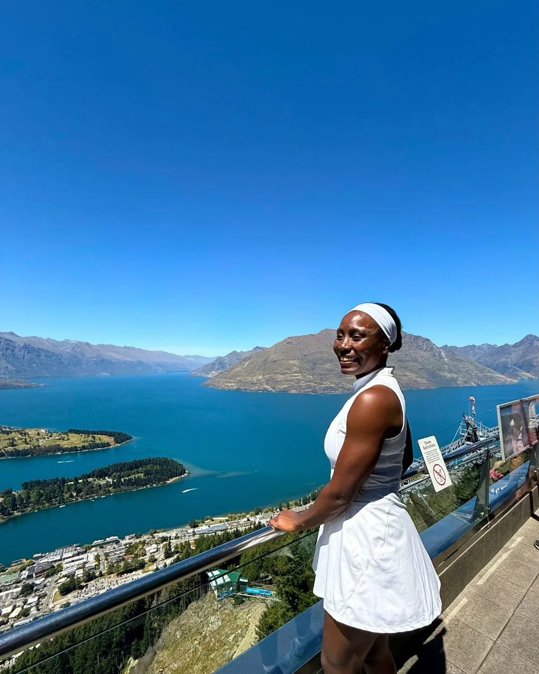 Some of my best moments in New Zealand happened because I didn&rsquo;t have to worry about anything. I could just be fully present 🇳🇿

A lot goes into planning a trip, especially big adventures like hiking the Tongariro Alpine Crossing in the North