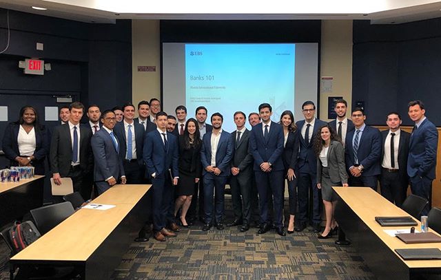 PIF and BAP were proud to host UBS yesterday. Our members were able to learn more about the Swiss multinational investment bank and speak to their representatives. &bull;
&bull;
&bull;
@fiubusiness @fiumarketing @fiucareer @fiuinstagram 
#business #m