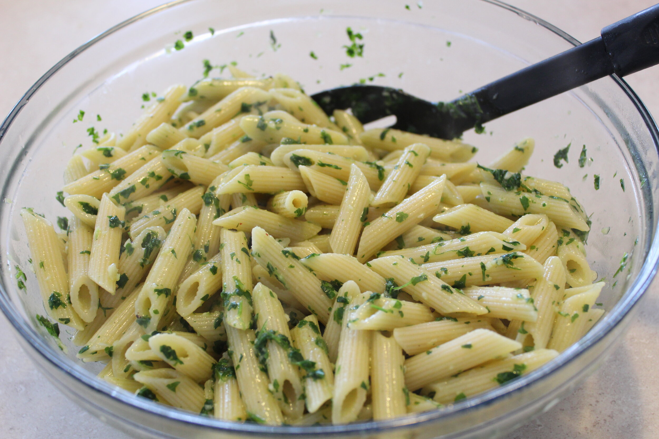 Garlic Herb Pasta — COOKING WITH THE PAN