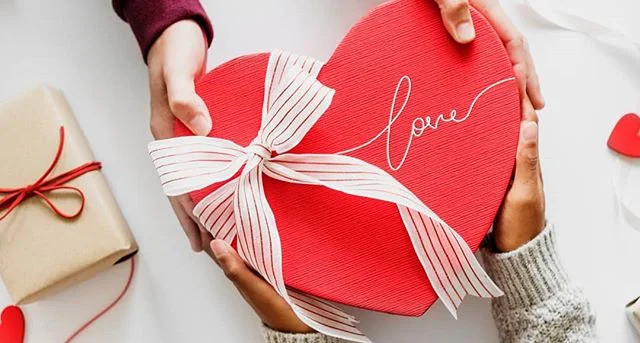 Happy Valentine's Day from Red Canoe Naturopathic! 
Do something healthy for yourself and those around you- spread some love today! Just a simple act of kindness goes a long way to brighten up someone's day and your own. Share a smile, a hug or a lau