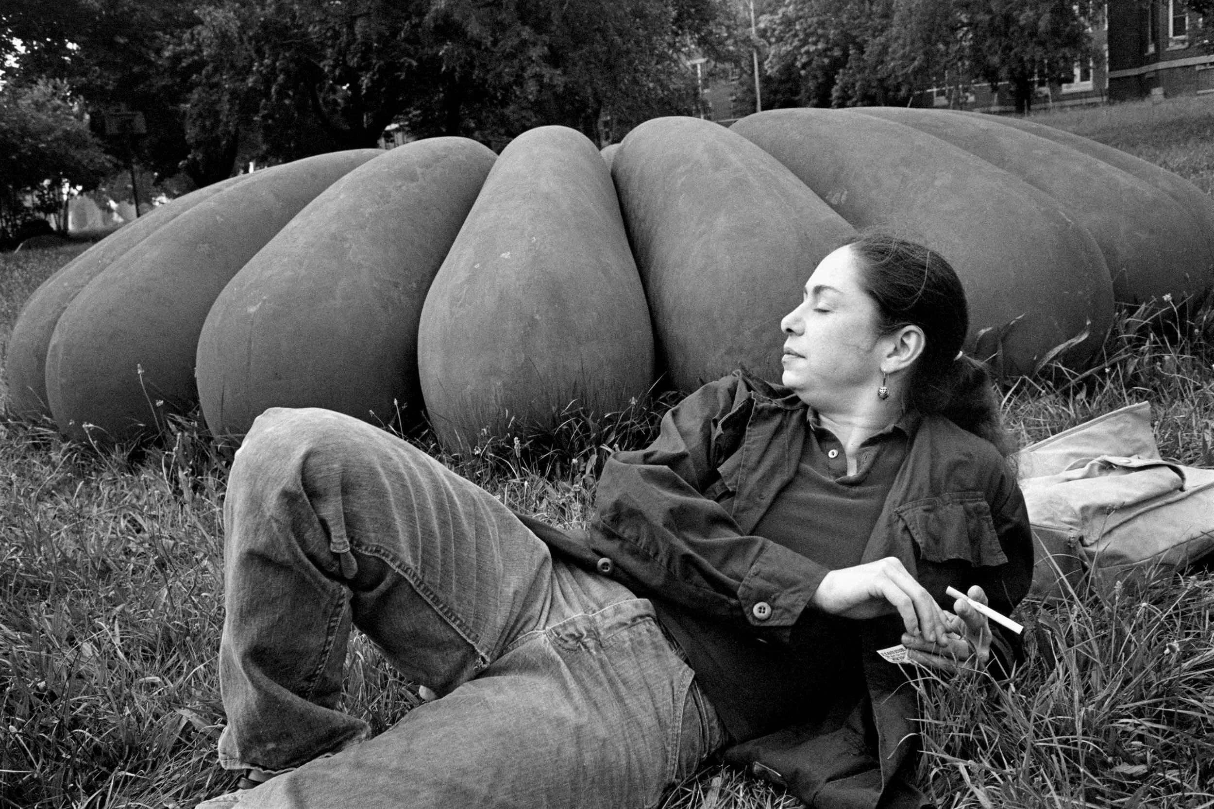 Mary Ann with her piece The Well , at an outdoor exhibition on Randall’s Island. 1978