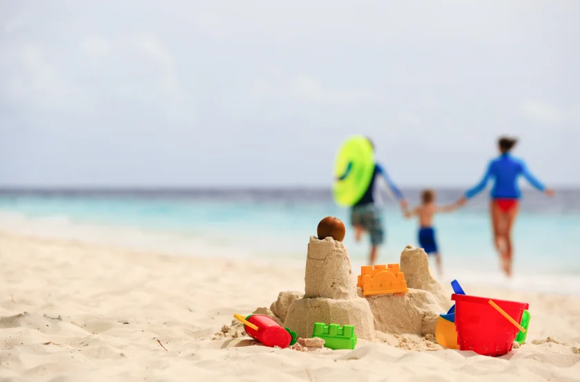 photo-1-family-on-beach.jpg