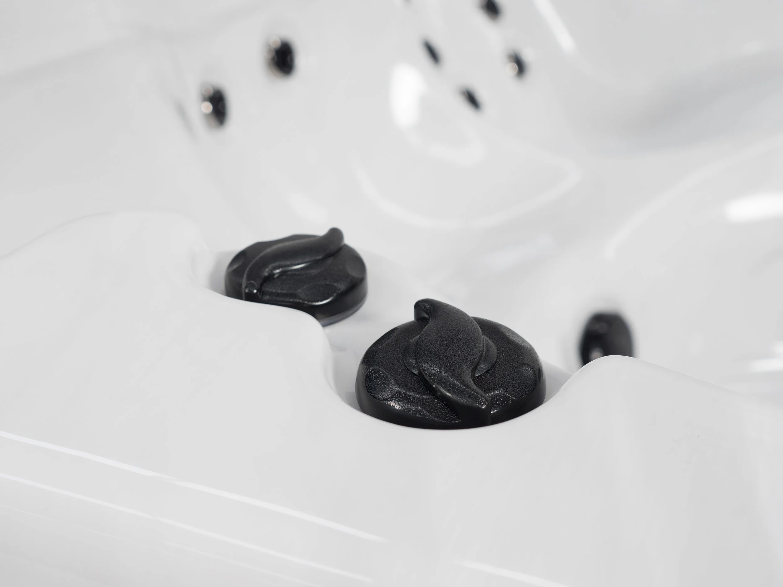 The Big One 6 Seater Spa pool jet covers