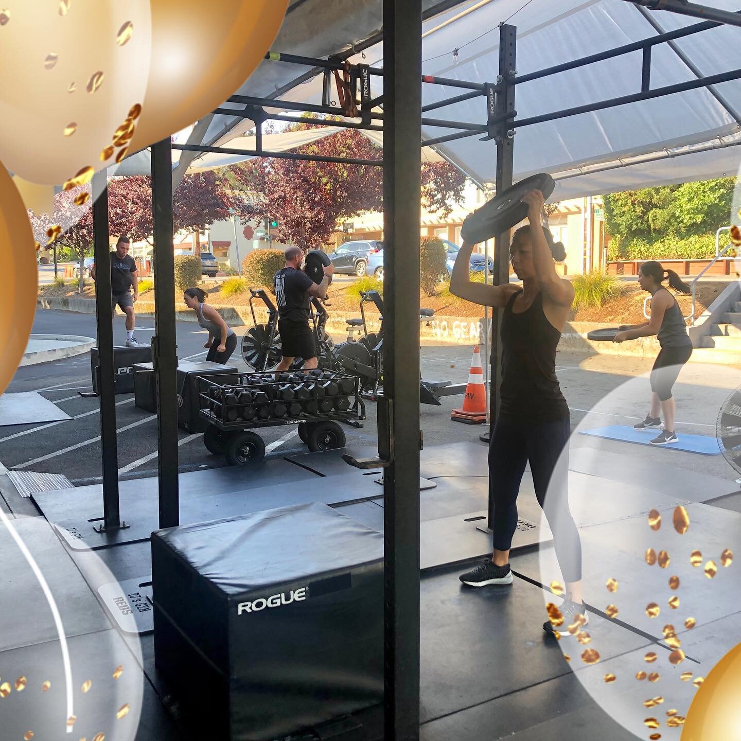 Every workout&rsquo;s a party at #tjsgym! Join us!

#tjsgyms
#fitnessinmarin
#fitnesscommunity