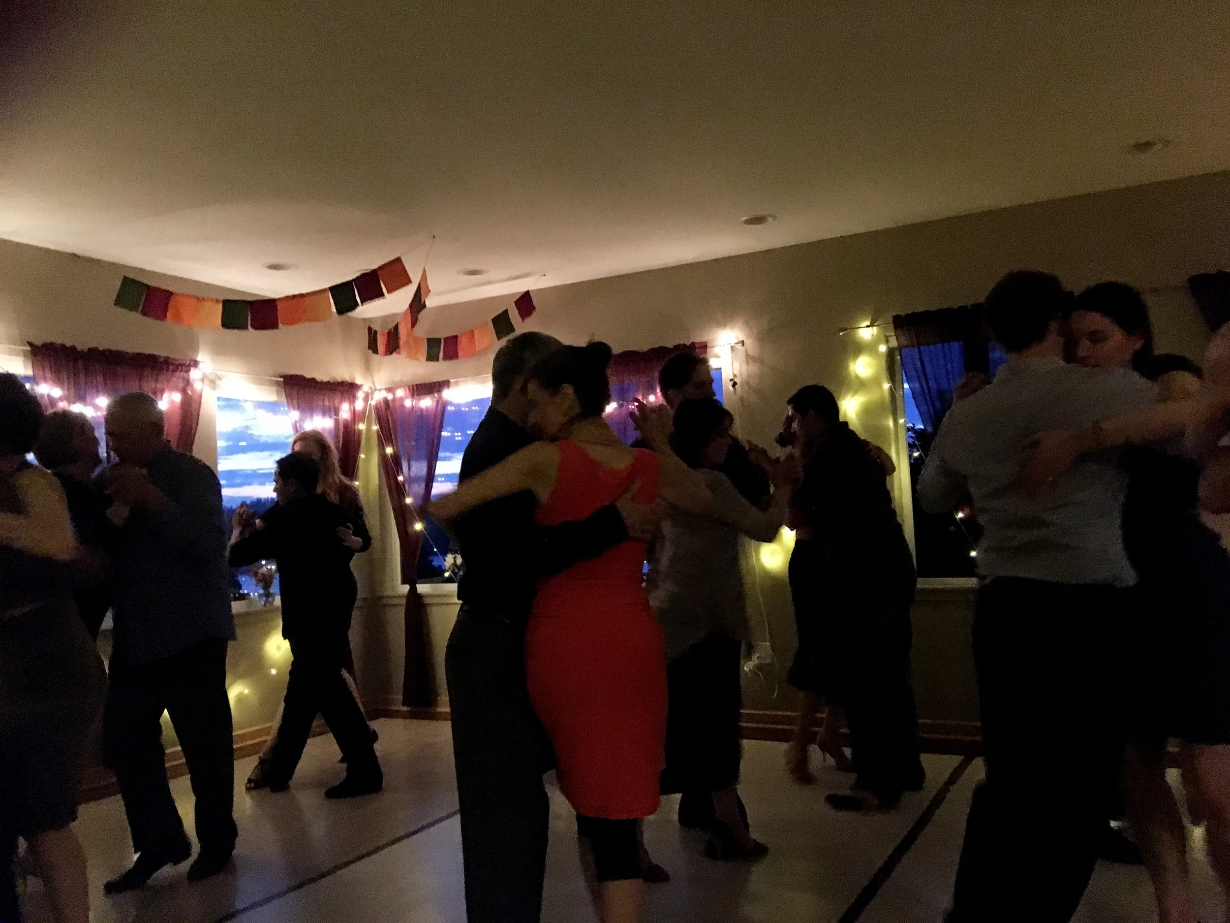 Milonga Bloom, Aria's Studio