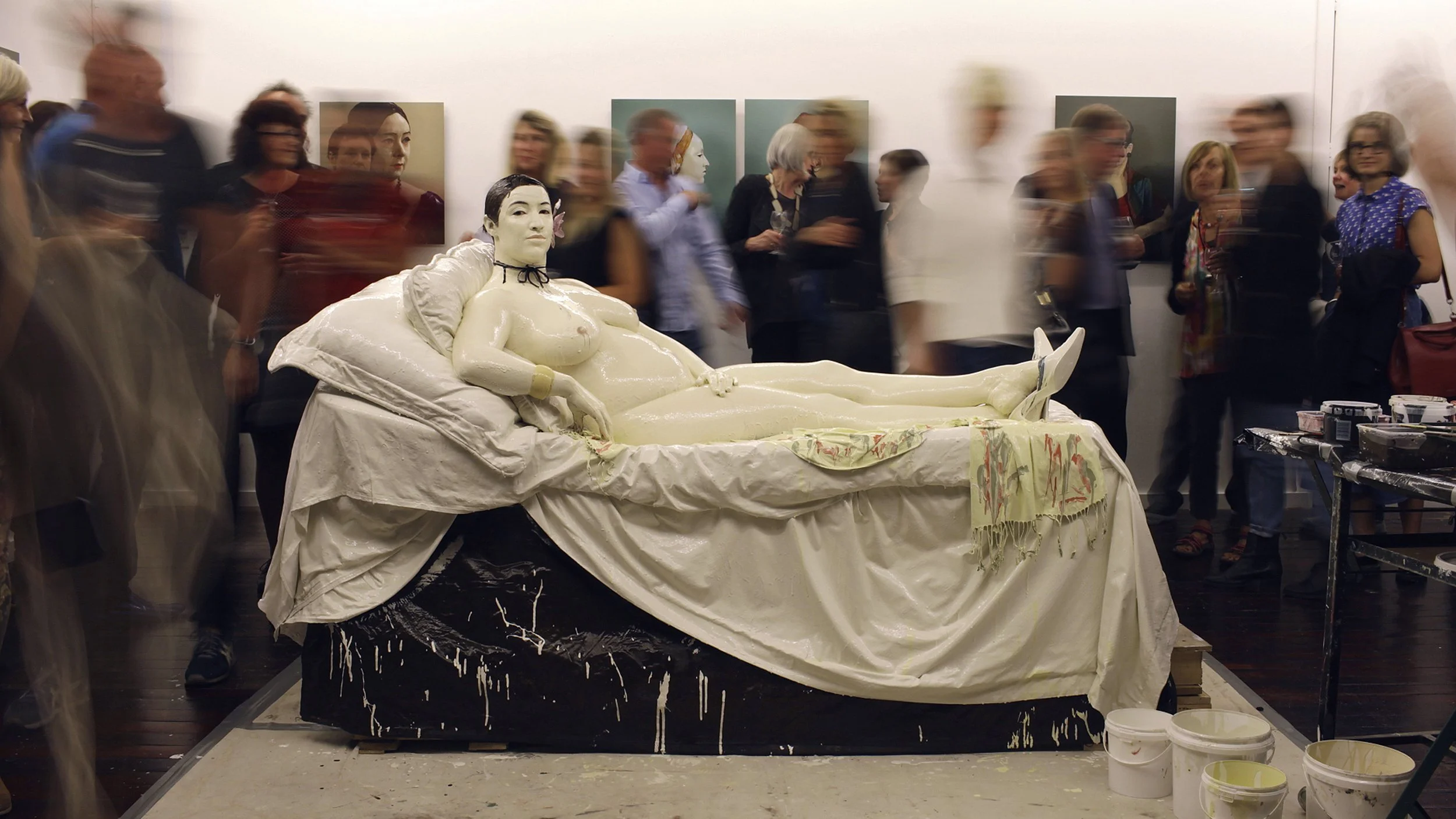 LIVE PERFORMANCE PAINTING