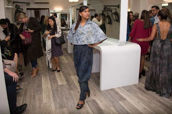 Smita Das rocking the sleek ponytail look at Chirag Nainani’s debut show.