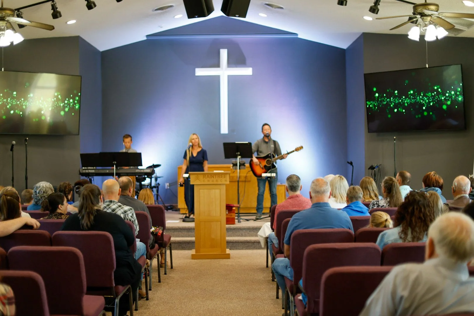 Worship Service 1.jpg