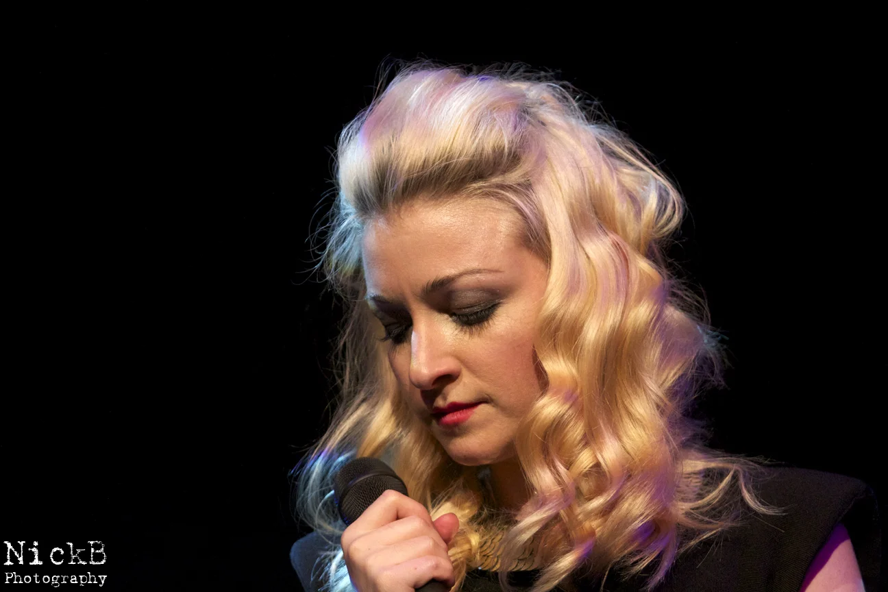 Kate Miller-Heidke - Sydney Opera House