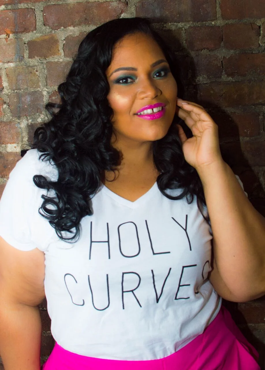 Holy Curves Tee