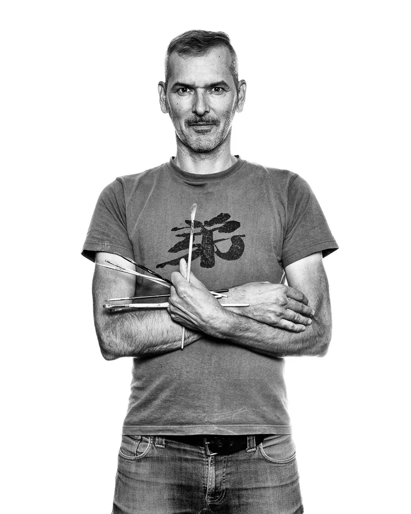 Michael van den Besselaar http://www.besselaar.com/