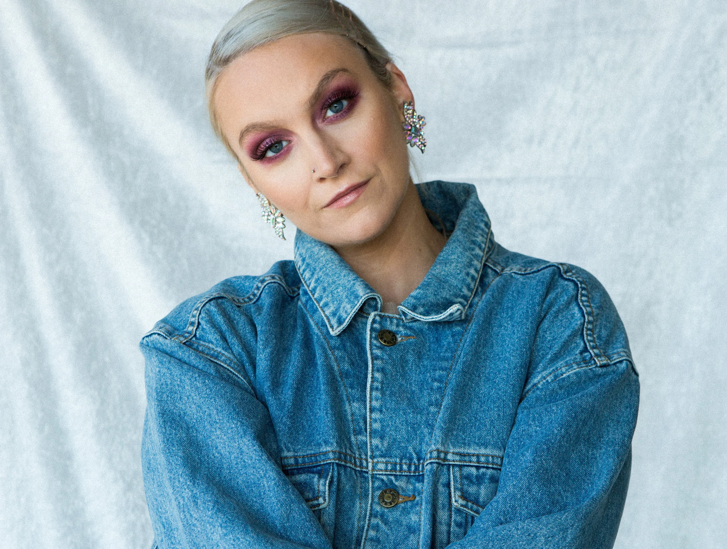 Icelandic pop artist Hildur releases new single ‘1993’ on February 27th through AntiFragile Music