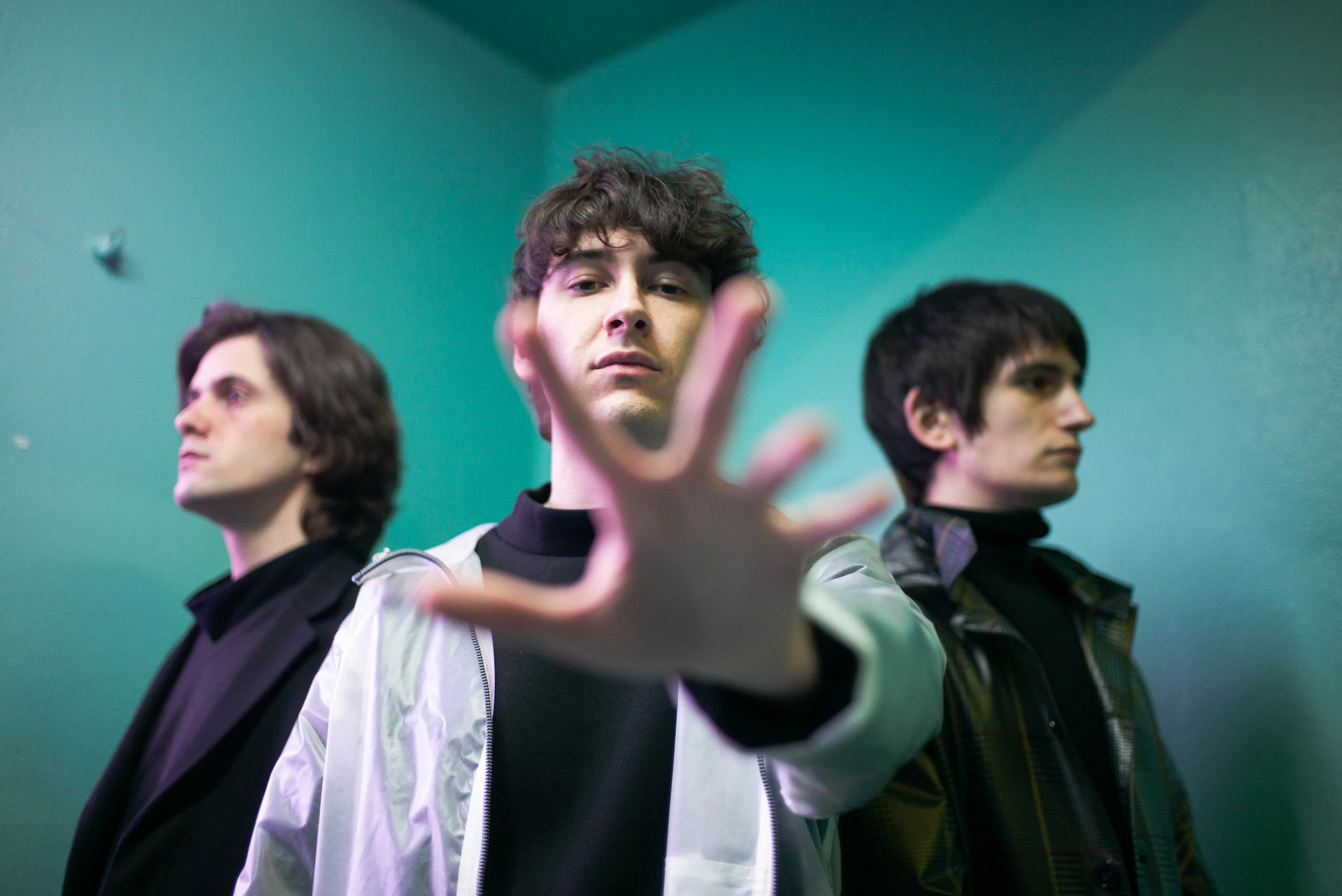 Husky Loops release ‘Everyone Is Having Fun Fun Fun But Me’  video