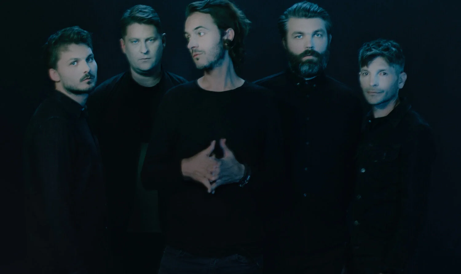 Editors unveil stunning video for 'Upside Down'
