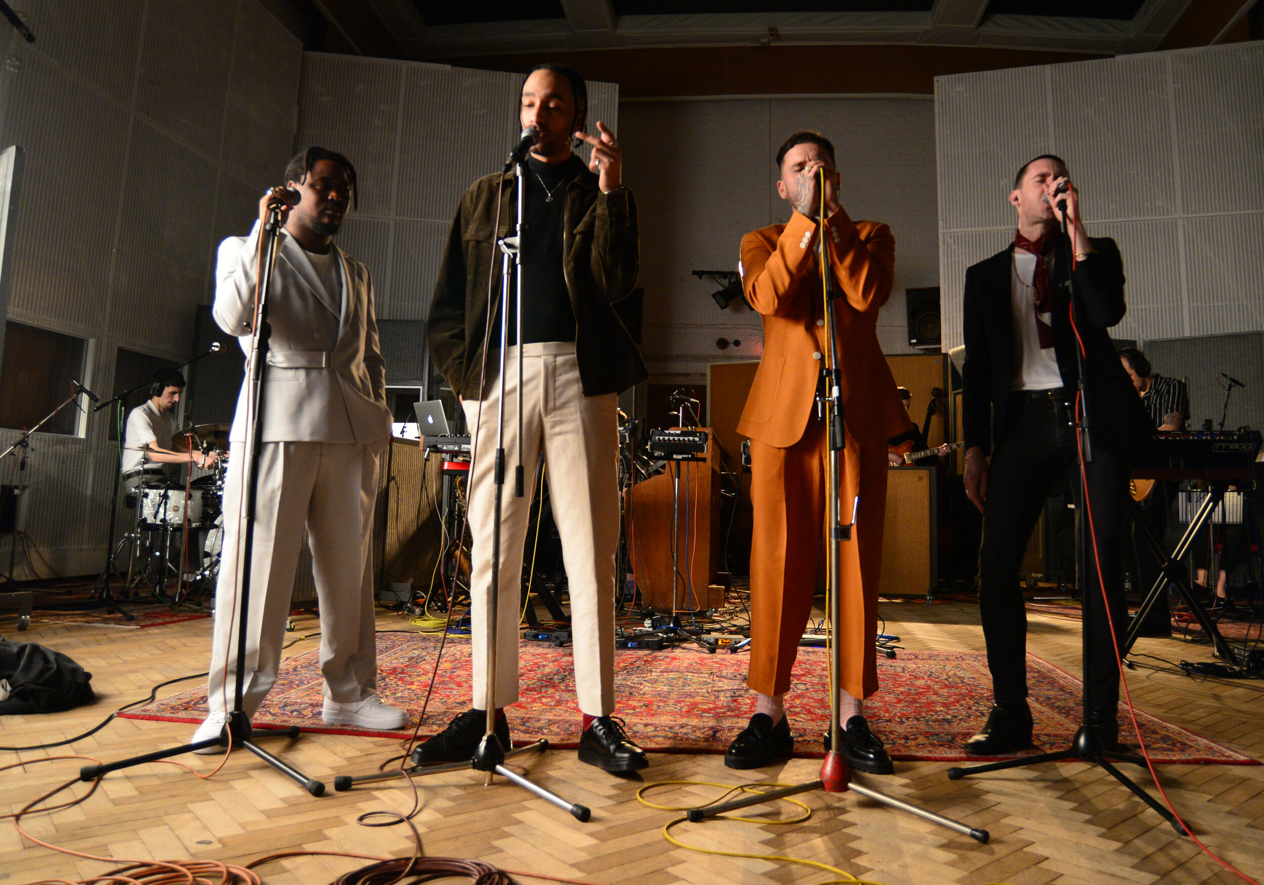 Hip-hop / grime collective Monster Florence release new single ‘Picture Frame’ featuring Miles Kane on March 20 th through Project Melody