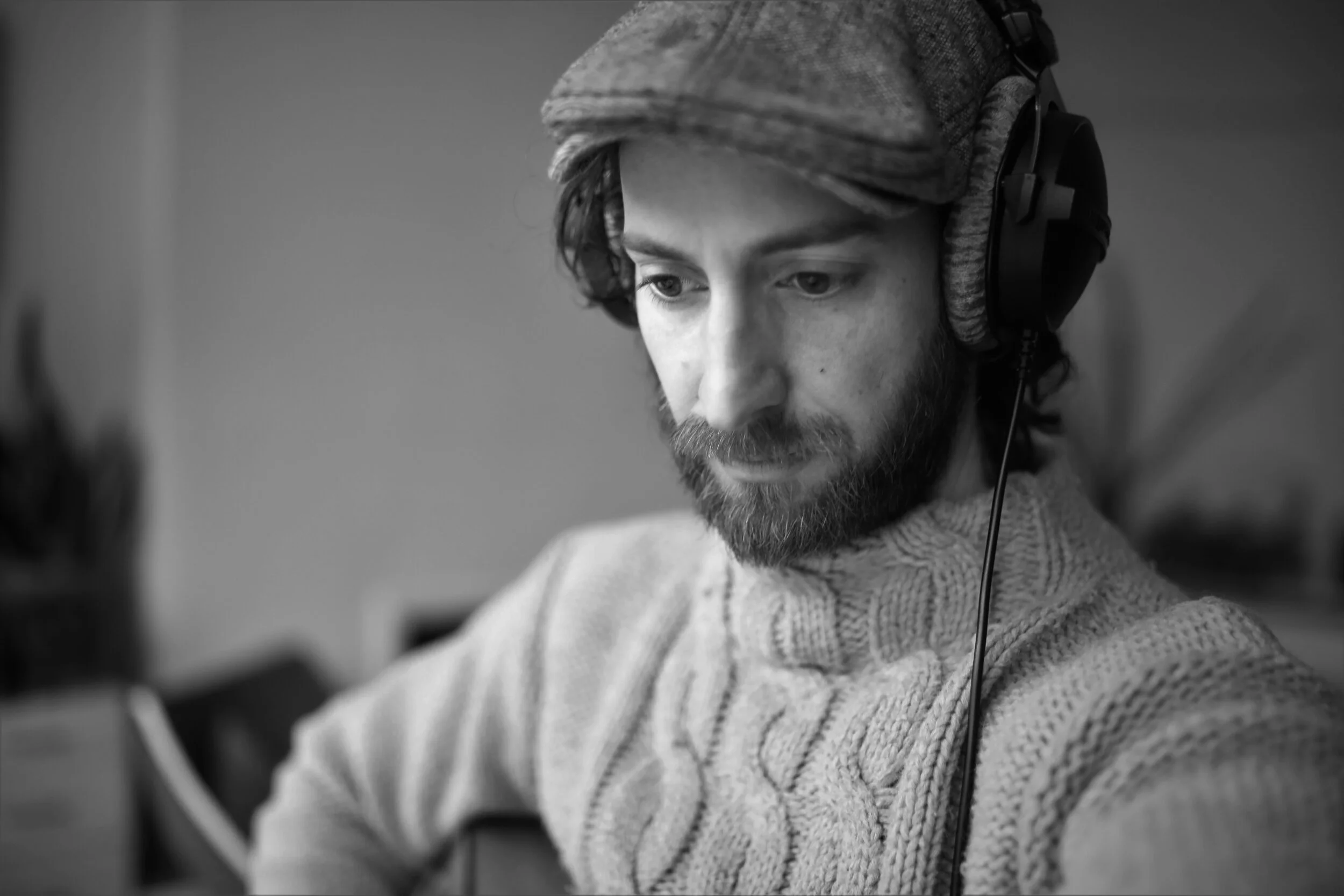 Sean Christopher releases new single  ‘Indigo Blue’ on April 3rd through Dumont Dumont (Charlie Cunningham, RY X, Josin, ViVii)
