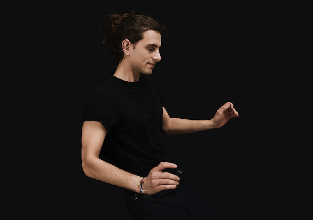 Polish composer Wojtek announces carbon-neutrally recorded album ‘Atmosphere’, out July 24th through The Orchard Artist Services