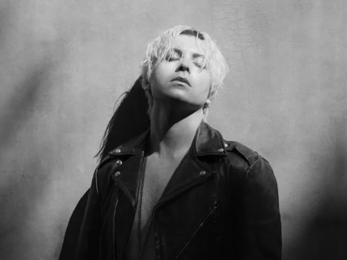 Django Stewart unveils kaleidoscopic video for neon-soaked, 80’s heartbreak-pop debut single  ‘Burning Bridges (For Your Love)’, out now on Hipgnosis Songs