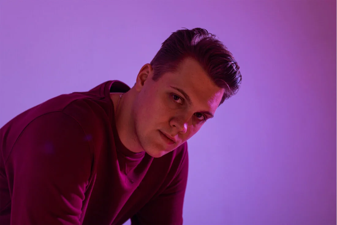 St. Lundi unveils new video for single 'Heavy Words'