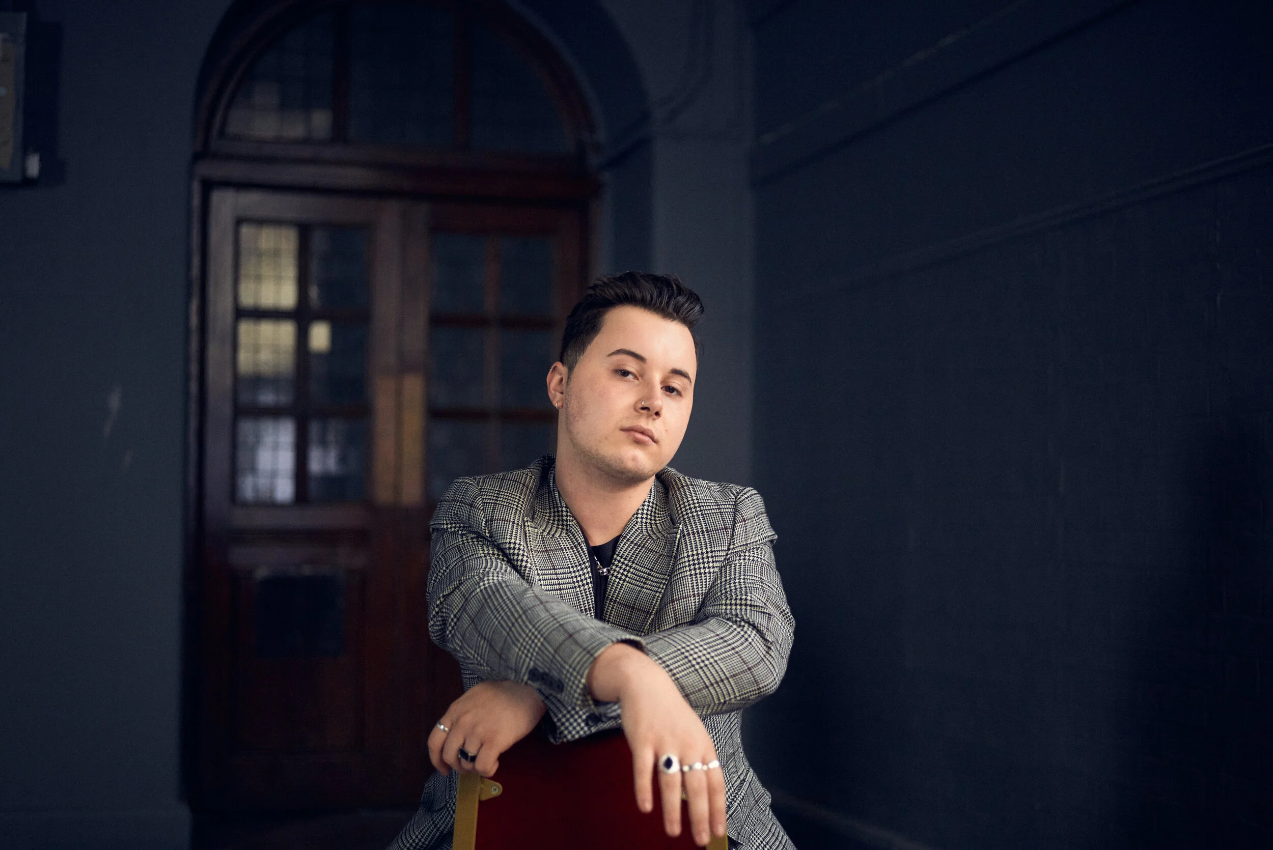 Flynn Marks release his intimate new EP 'Cold Comfort' on April 22nd