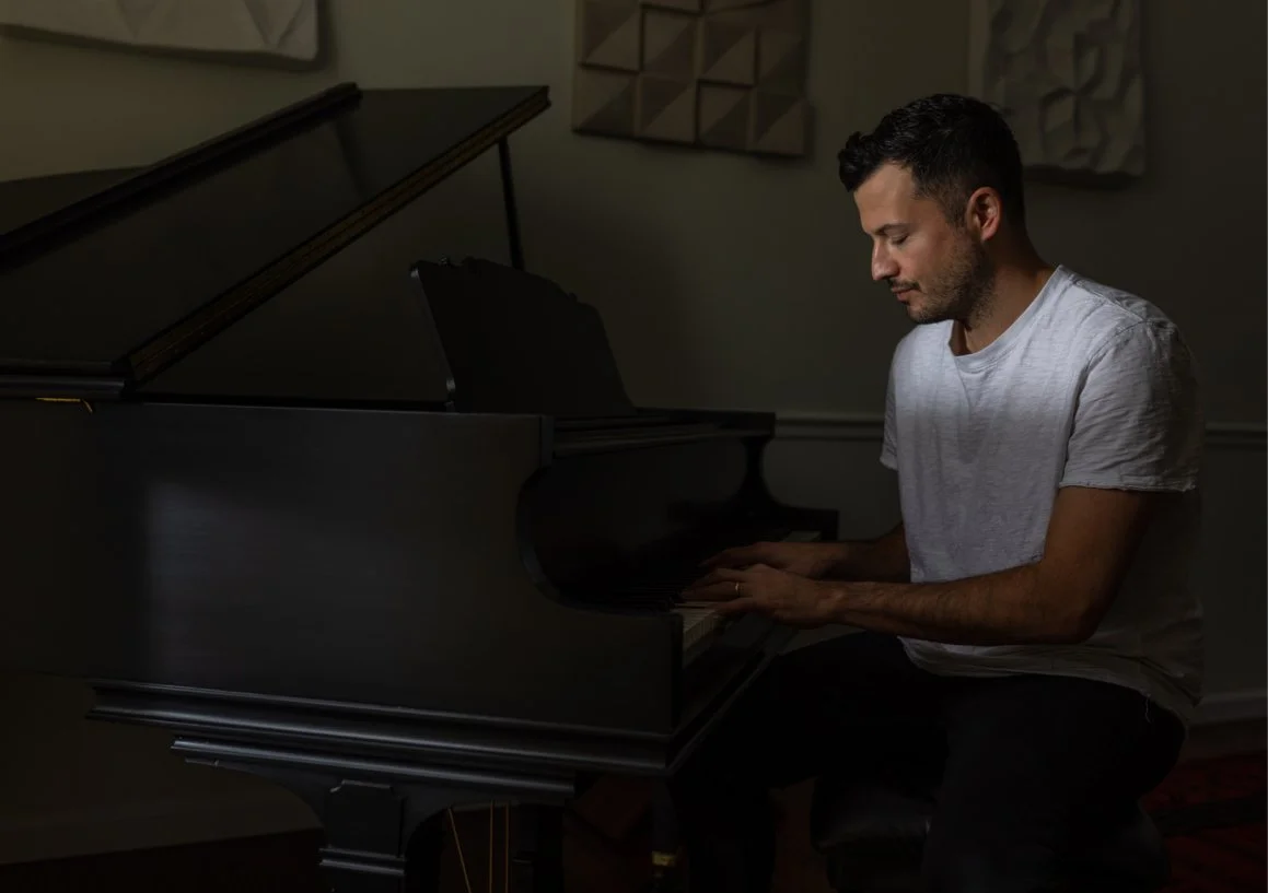 Progressive US artist SYML returns with his intimate new single 'Sweet Home', out February 11th