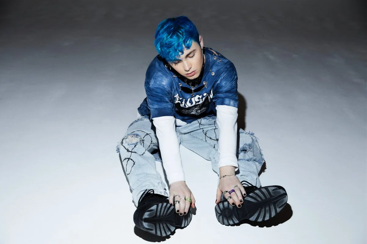 Alt-pop artist Ocean Tisdall unveils the emotionally-charged new video from his latest single 'White Lies'