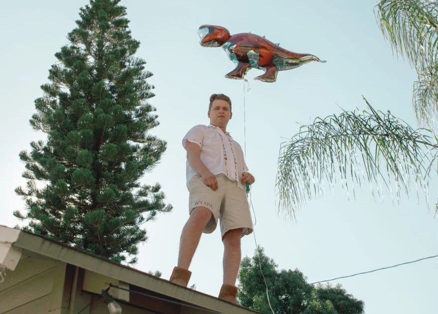 Emerging US artist slimdan announces debut EP 'to anyone who cares', out April 1st through Communion Records + releases new single 'politics &amp; party tricks'