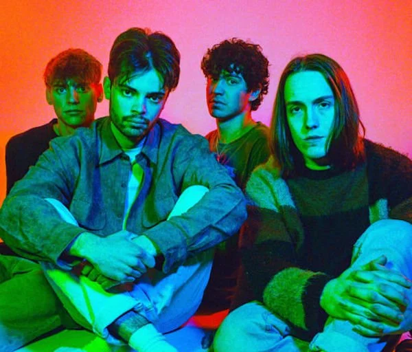 Nottingham indie band Blondes release new single "Beautiful World" + upcoming shows with Inhaler and Mount Joy