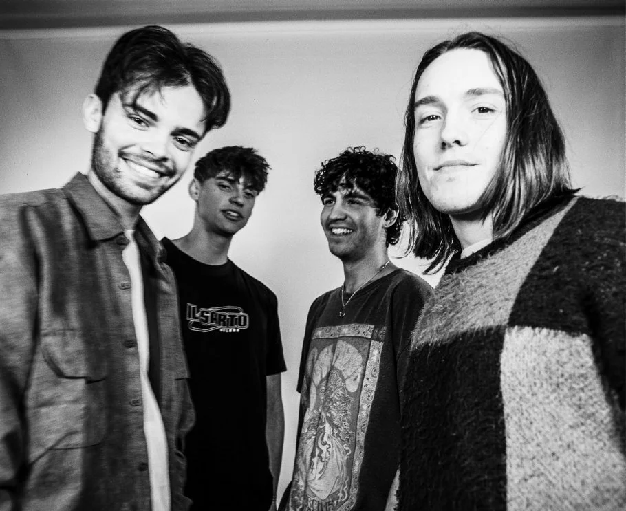 Nottingham indie-rock band Blondes release their new EP 'In Separation' through C3 Records / LAB Records alongside new single "Does It Rain On You?"