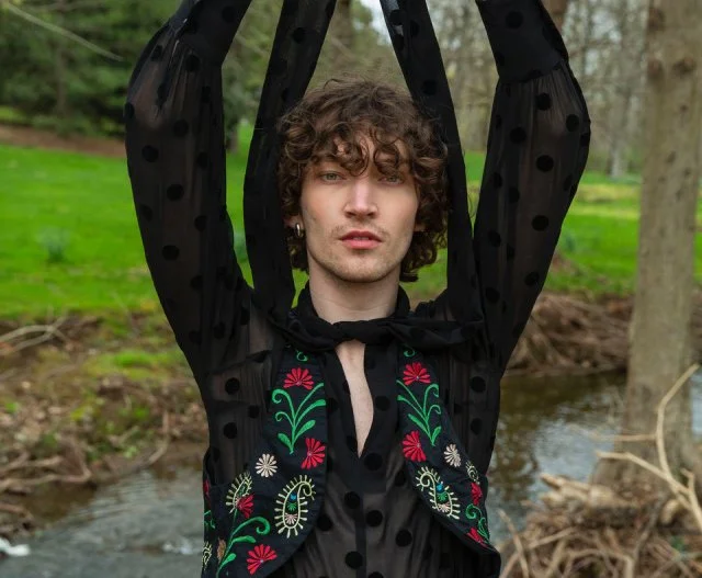 Welsh artist Otto Day annouces his debut album 'Persona' out October 6th through Dave Stewart's Bay Street Records, previewed by new single "Star Crossed Lovers"