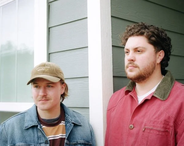 Acclaimed alt-folk duo Memorial team up with Lomelda for the new single "Guardian" - taken from their forthcoming album 'Redsetter' out May 10th through Lucy Rose's Real Kind Records