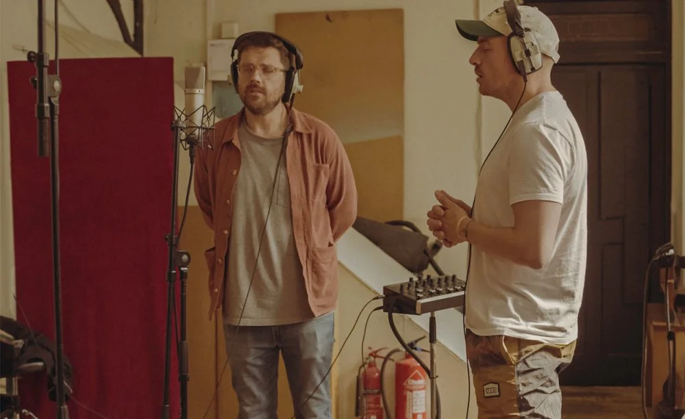 Bear's Den announce 10th anniversary edition of debut album 'Islands' + unveil reworked version of 'Above The Clouds of Pompeii' featuring Dermot Kennedy