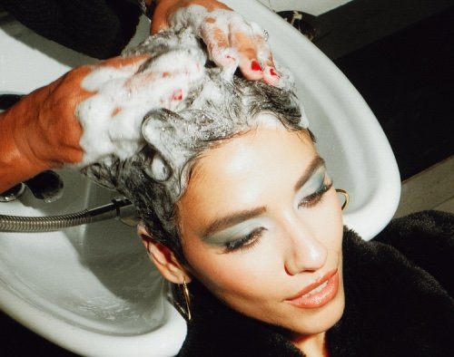 Charlotte OC announces new EP 'Seriously Love, Go Home' out July 11th + releases new single "Romeo" out now