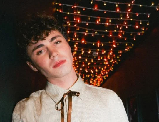 Irish alt-pop artist Ocean Tisdall releases his new single "Jealous"