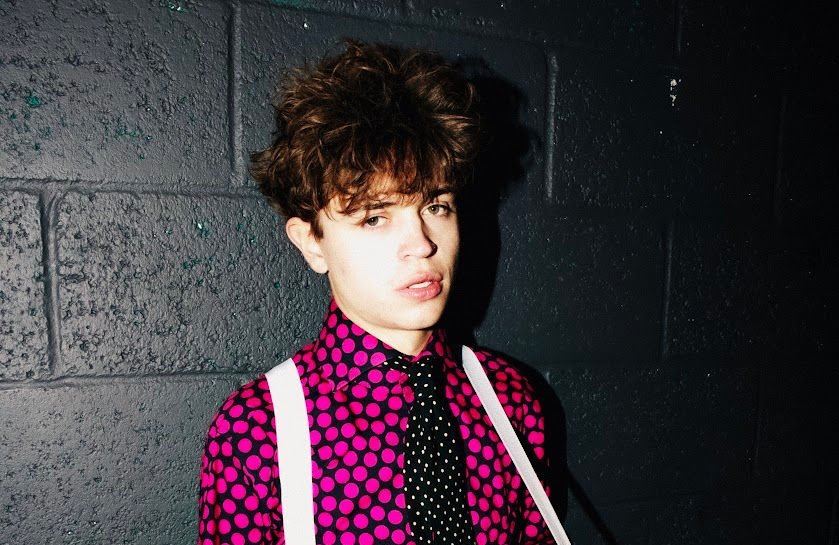 Tom A. Smith releases his new EP 'Put On A Record Tommy' including the lead single and title track featuring Rowetta + limited edition vinyl 12th June via Fiction Records