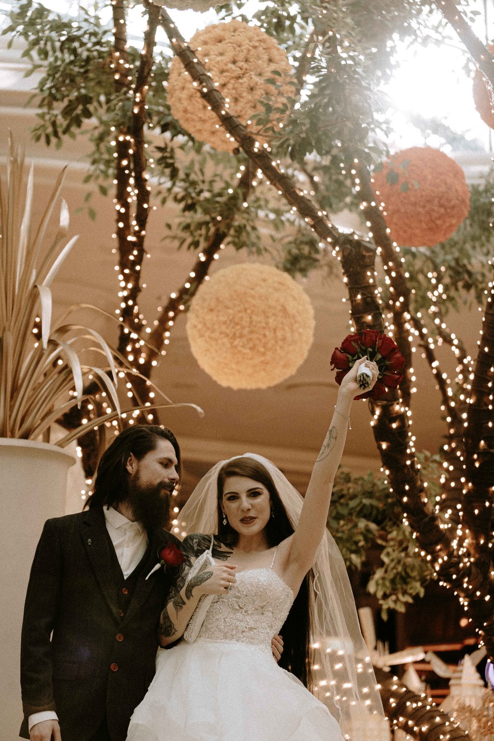 wynn-las-vegas-wedding-photographer-elopement-ochiweddings221117 (173).jpg
