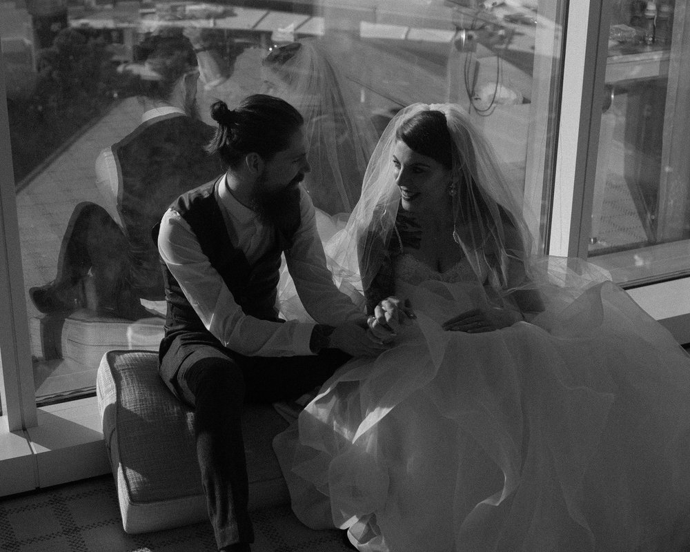 wynn-las-vegas-wedding-photographer-elopement-ochiweddings221117 (200).jpg