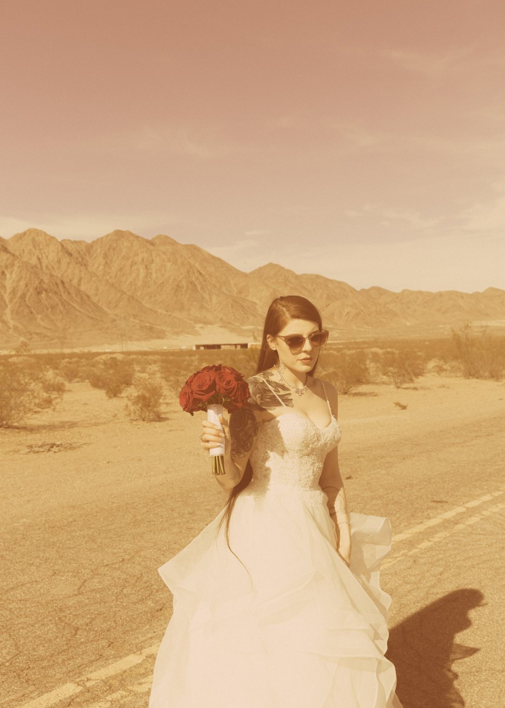 las-vegas-dry-lake-bed-wedding-photographer-elopement-ochiweddings231117 (34).jpg