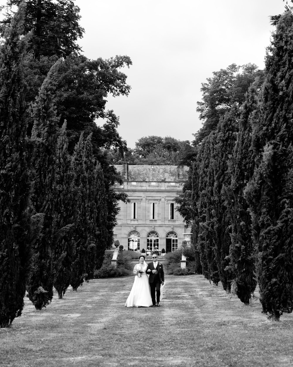 chateau-la-durantie-wedding-photographer-ochi-weddings-392.jpg