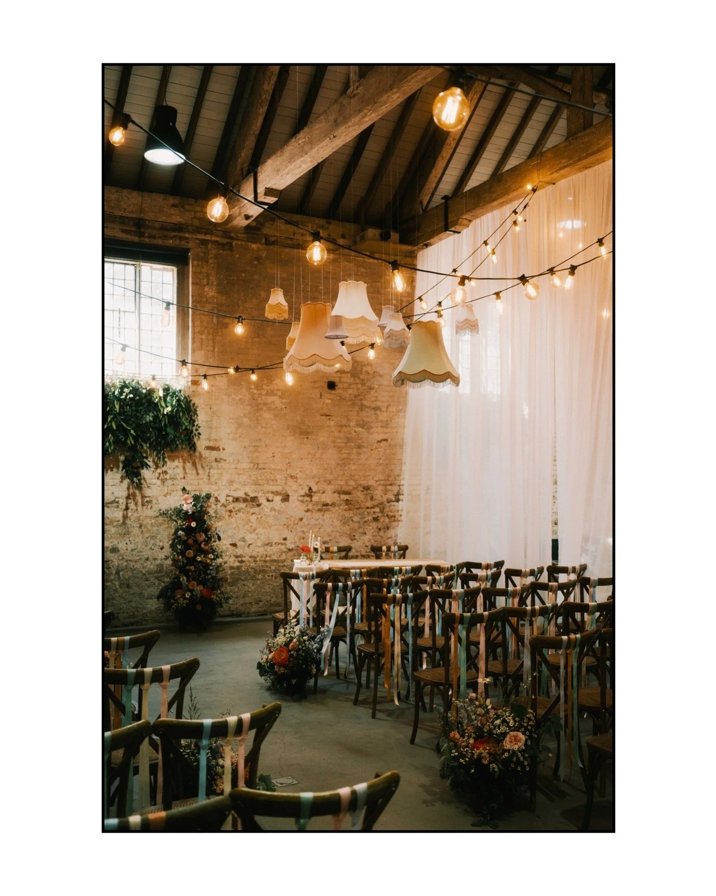 Insane lighting situation for this stunning venue set-up at Calke Abbey! 🎊

Venue: @ntcalkeabbey
Coordinators: @ivyhouseweddingsuk
Florist: @flowers.in.the.wild

#documentaryweddingphotographer #bristolweddingphotographer #londonweddingphotographer 