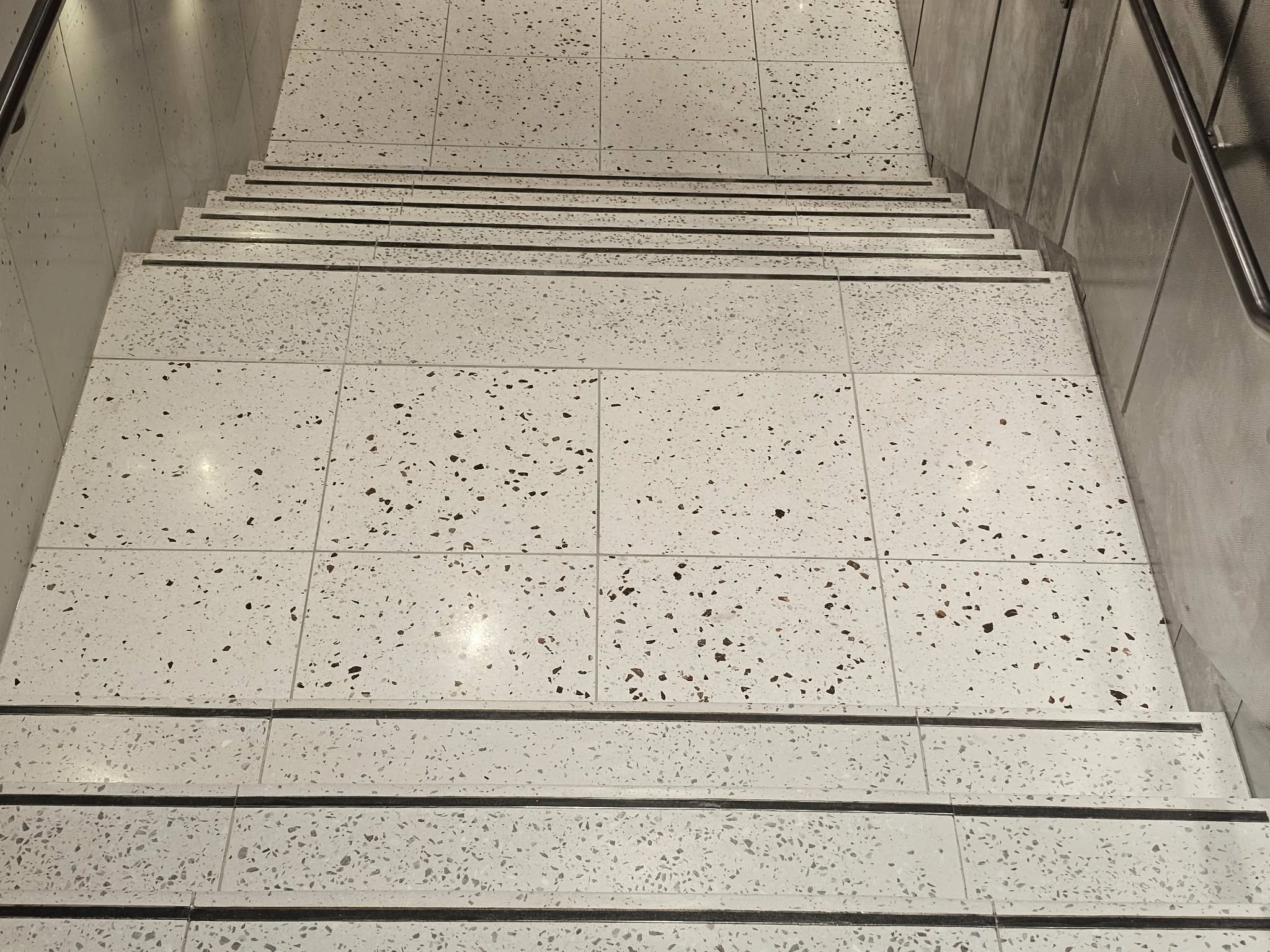 Bespoke tiles for Aotea Centre