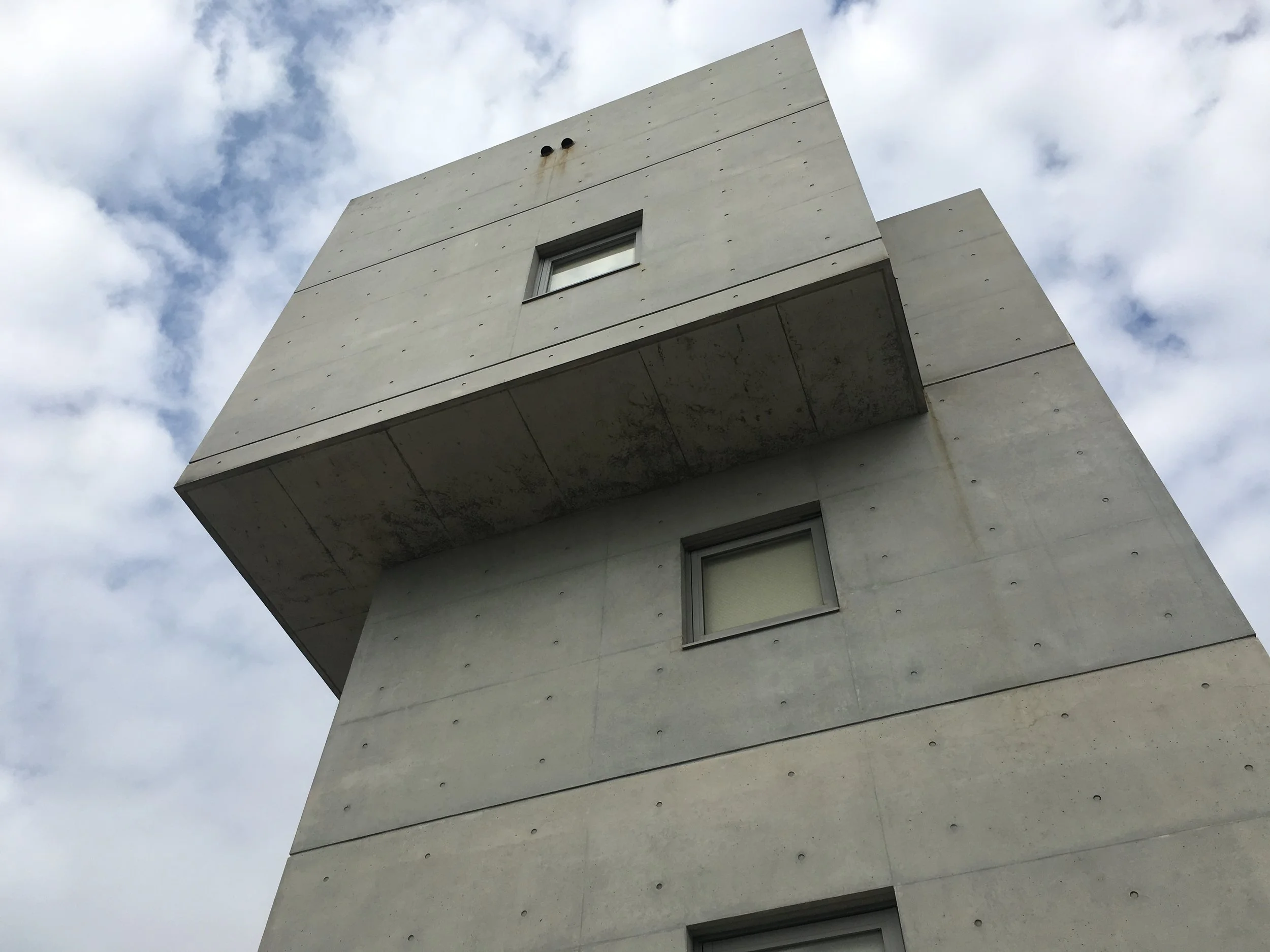 The 4x4 House - Tadao Ando