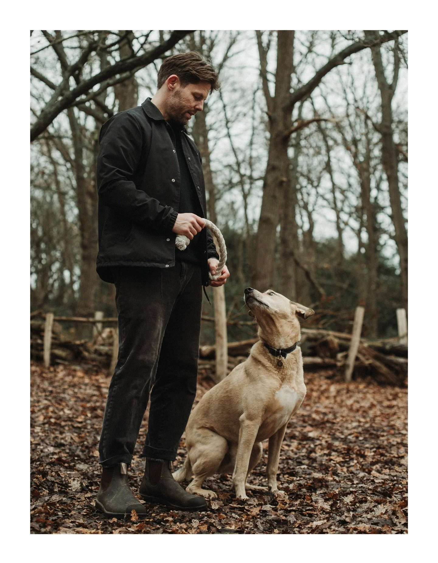 Blessed to have these photos as memories. My friend (great photographer) @sylwia_newman took them for my socials and website etc but I totally underestimated how special it is to have these to look back on. We never get photos together! 

Back to bus