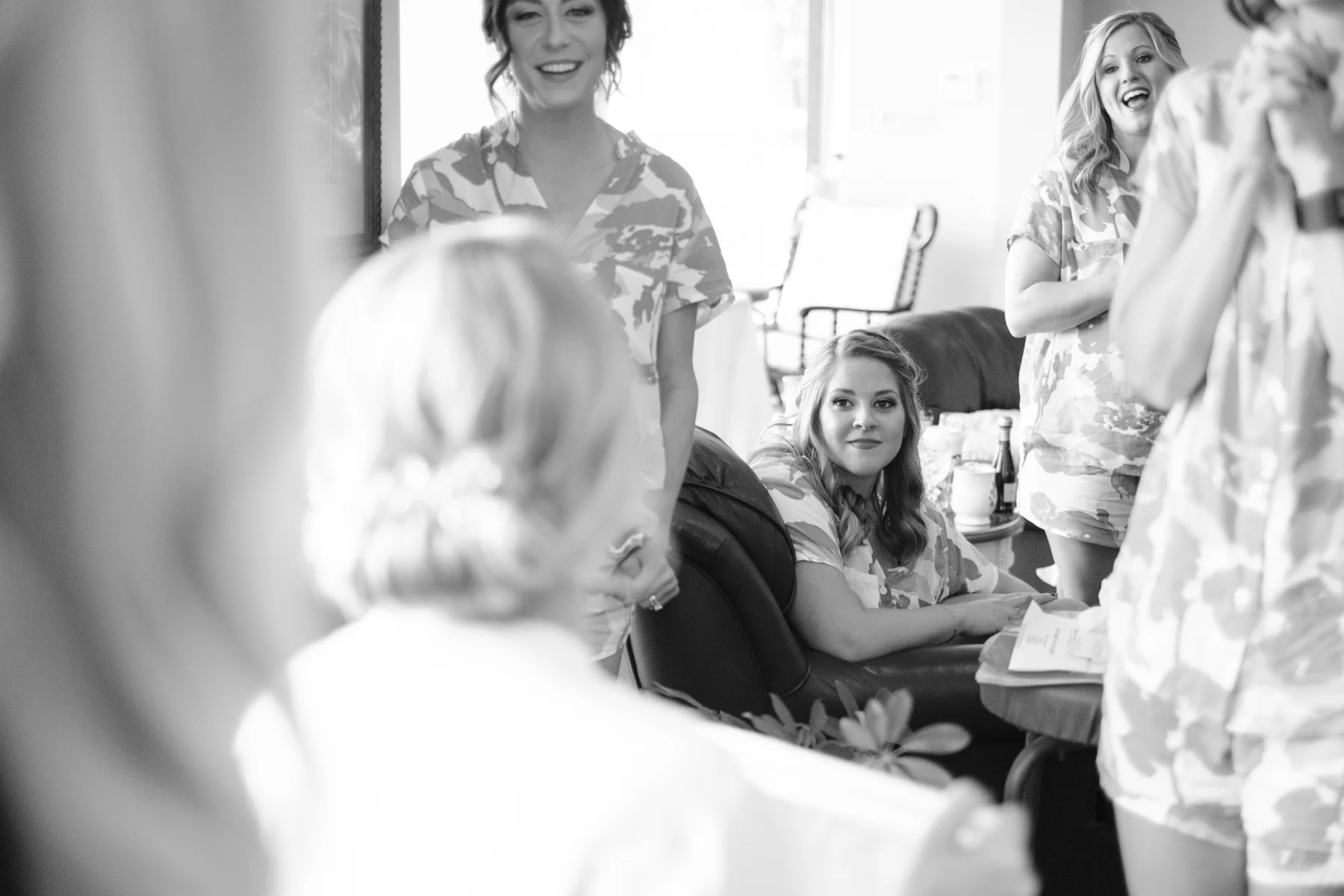 2017_BAP_KalliMatt_Gleneagles_CountryClub_Lemont_Wedding-2.jpg
