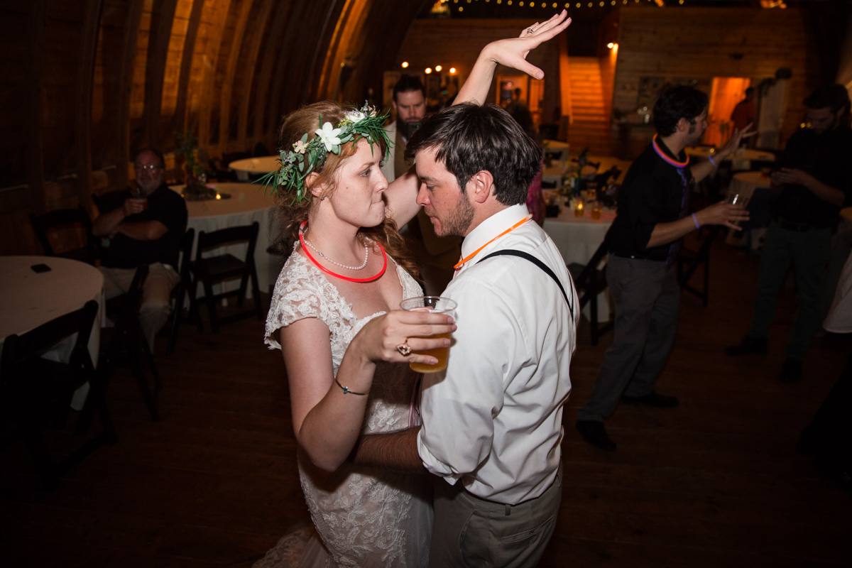 2016_BAP_AngieAndy_BarnTrinityPeak-93.jpg