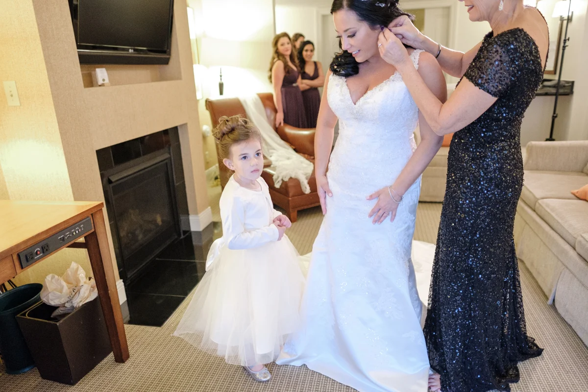 2017_BAP_AmyRyan_Lake_Geneva_Resort_Wedding-17.jpg
