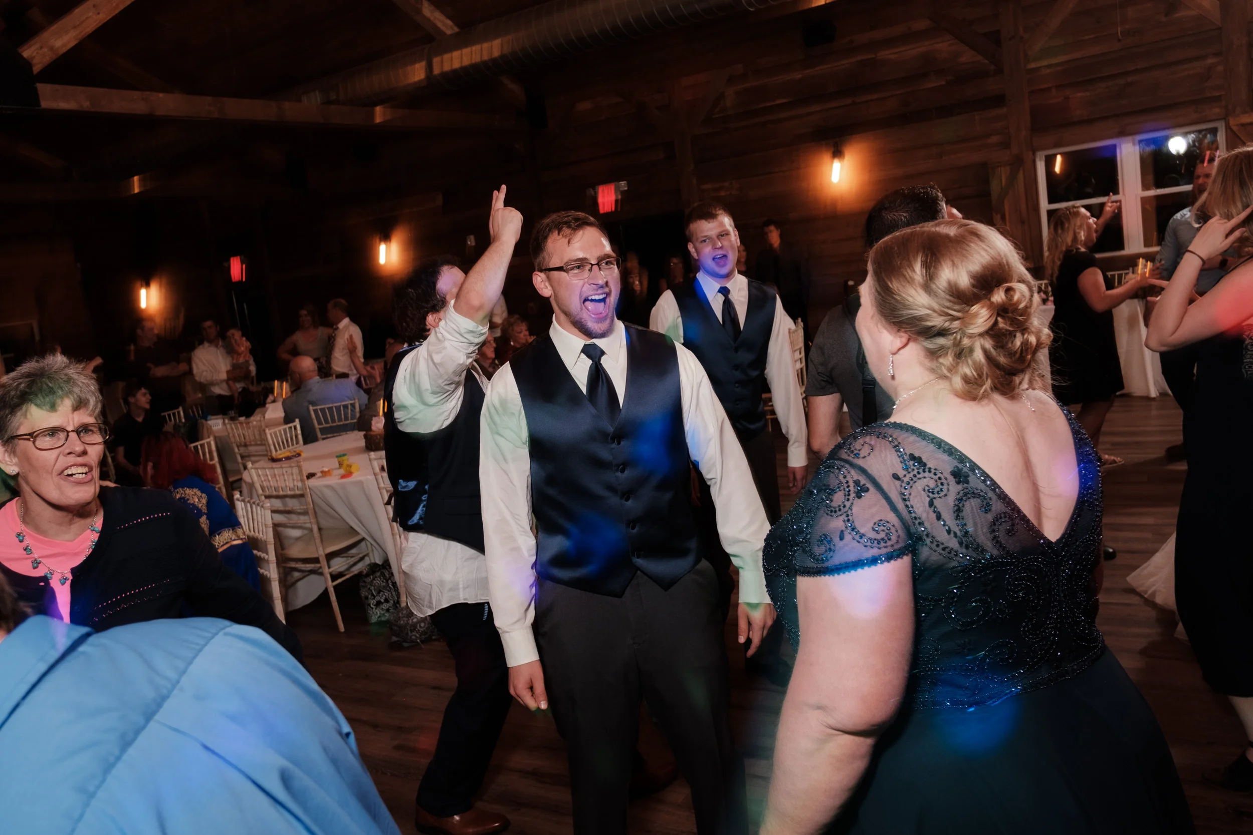 19-06-22-Ryan-Katie-The-Fields-Reserve-Wedding-88.jpg