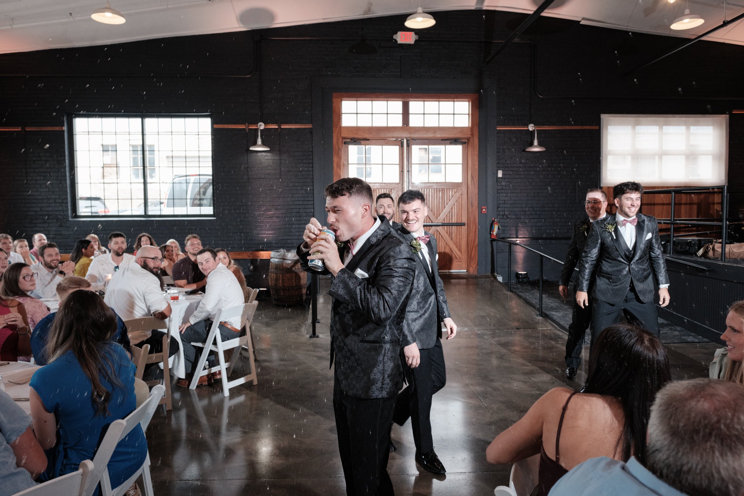 prairie-street-brewing-company-rockford-wedding-84.jpg