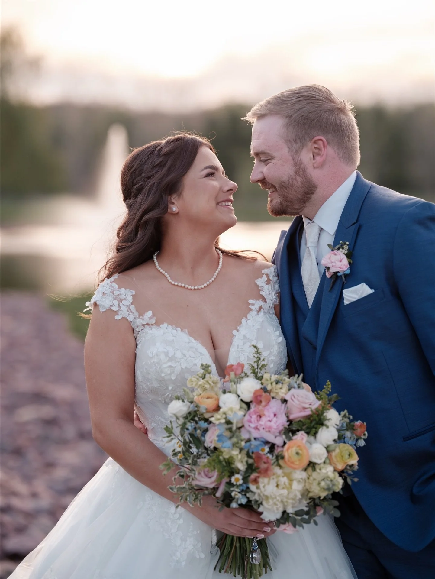 Alexis &amp; Matt &hearts;️ April 25, 2026 &hearts;️

Venue @thepavilionatorchardridgefarms 
Hair &amp; Make up @alpenglowartistry 
Event Design &amp; Coordination @rustiqueswan 
Cake @thenoblecakery 
Florals @eventfloralinc 

#badamsphotography #ill