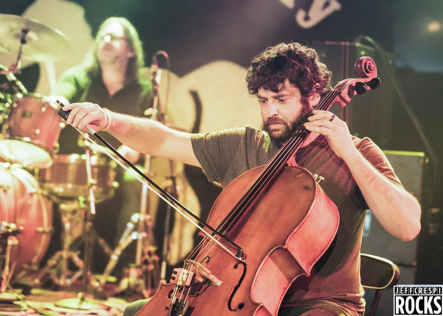 Got some fun performances coming up! 

10/16 - private event 
10/18 - @underthemoonlambertville_ 12-3pm
10/19 - private event
10/23 - private event
10/26 - @ironboundfarmnj 12-3pm
10/27 - sitting in with @thedavebutler and Friends, 5:30pm @hopewellfa